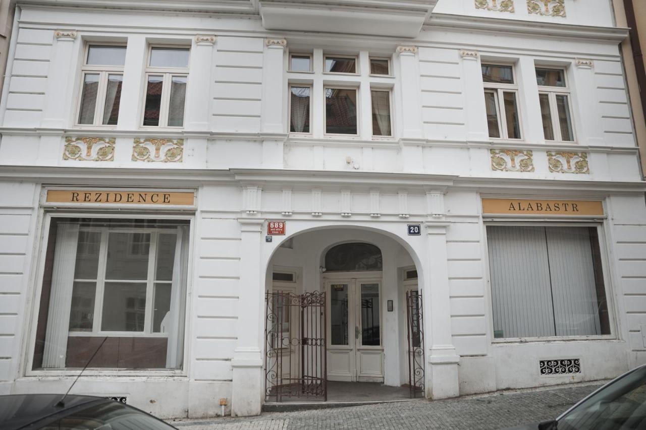 Skolska Winter Terrace Apartment Prague Exterior photo