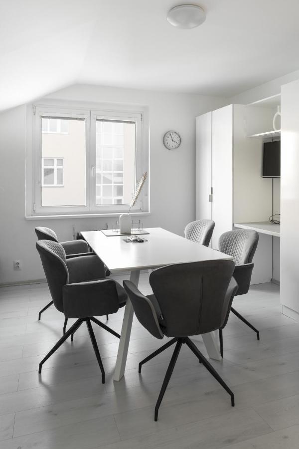 Skolska Winter Terrace Apartment Prague Exterior photo